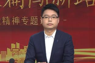 你也差不多了？文班亚马：对我来说 张伯伦有点像变种人